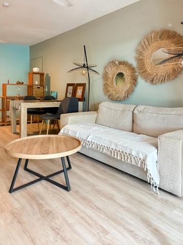 Saint-Gilles les Bains – T2 raffiné aux prestations soignées, varangue, jardin privatif et garage box