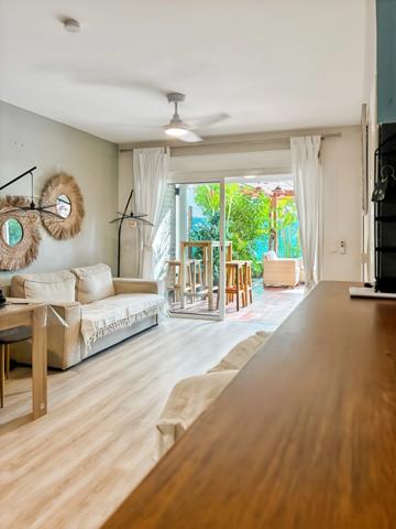 Saint-Gilles les Bains – T2 raffiné aux prestations soignées, varangue, jardin privatif et garage box