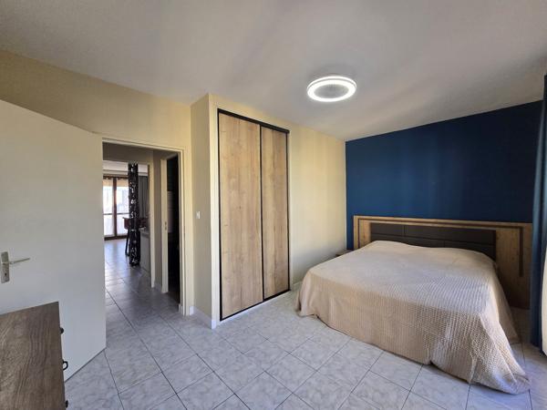 AVIGNON INTRA MUROS – APPARTEMENT T2 RÉNOVÉ EN 2026 – 4ème ÉTAGE AVEC ASCENSEUR – RÉSIDENCE THIERS