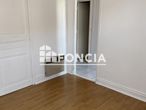 Location Appartement 2 pièces 36.76 m² - 42 RUE SAINT-DENIS Dreux 28100