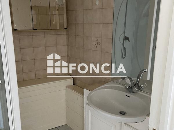 Location Appartement 2 pièces 36.76 m² - 42 RUE SAINT-DENIS Dreux 28100