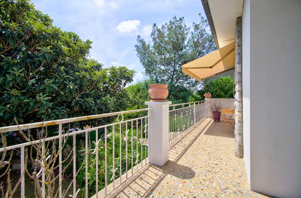 Le Passage - Maison familiale de 121m2, composée de 5 chambres, véranda, terrasse, garage