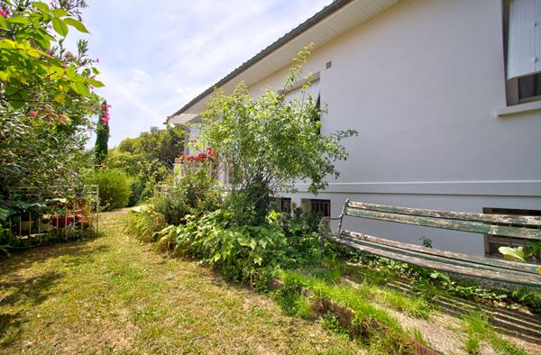 Le Passage - Maison familiale de 121m2, composée de 5 chambres, véranda, terrasse, garage