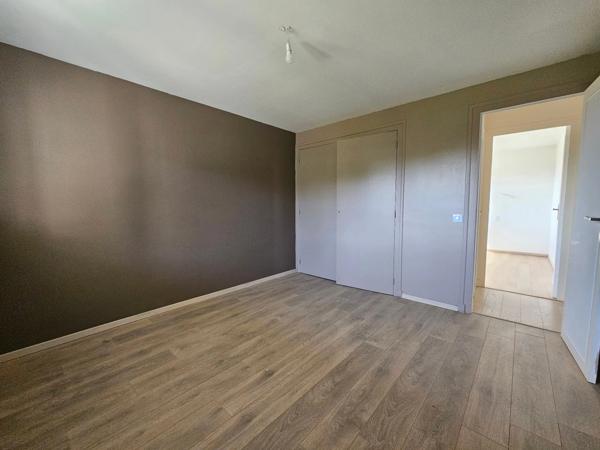 Maison avec 2 logements un au RDC et un à l'étage pour un ensemble de 240 m² ARVERT (17)