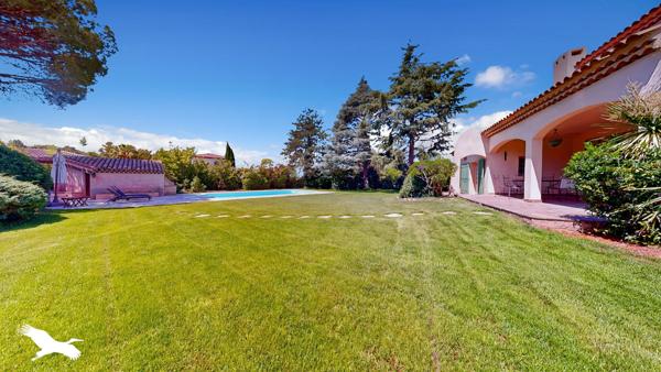 Maison à vendre 930 000 € Allauch 7 p 195 m² DPE C