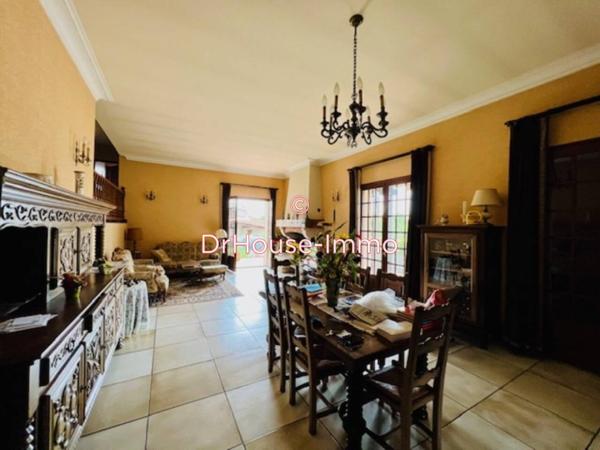 Maison à vendre 6 pièces de 212 m²