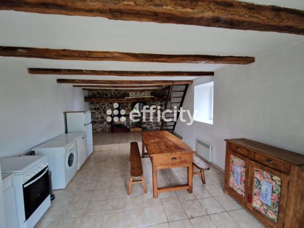 Maison
         6 pièces
        - 167 m²