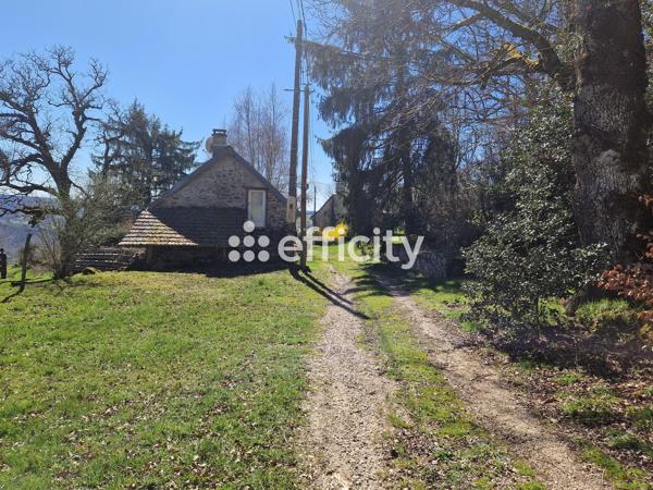 Maison
         6 pièces
        - 167 m²