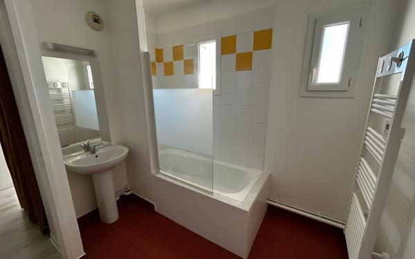 Maison à vendre    3 pièces • 77,33 m2 Pessac