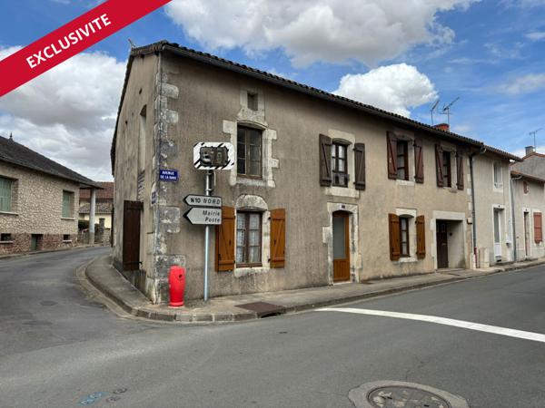 Maison de bourg à Couhé
