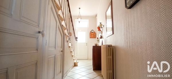 Maison à vendre 7 pièces 140 m² Feurs