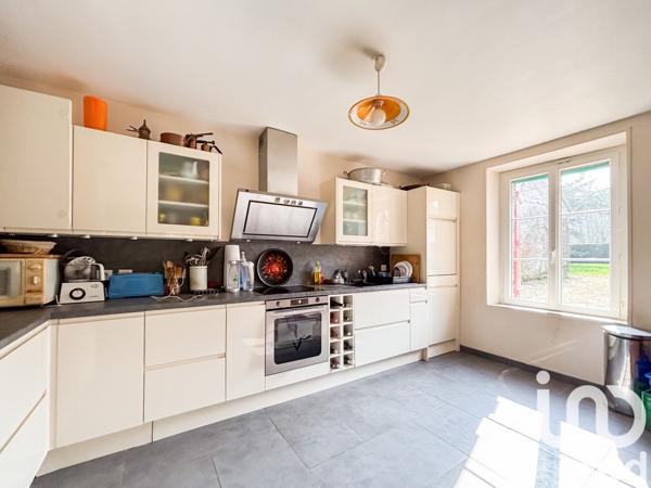 Maison à vendre 18 pièces 404 m² Abondant