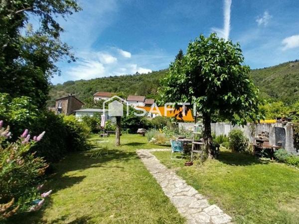 Maison d habitation avec jardin