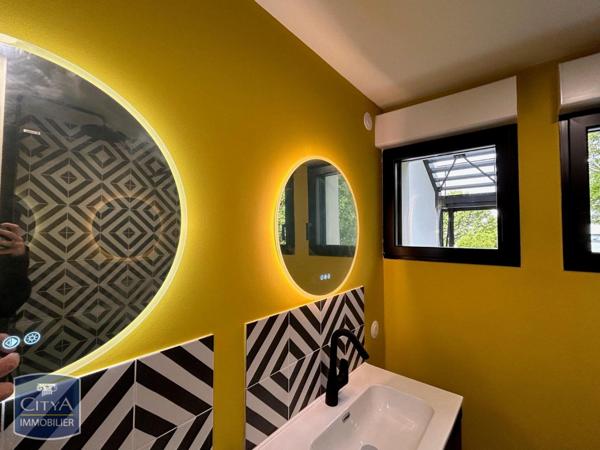 Appartement à louer 3 pièces 69.6m² Carnac (56340)