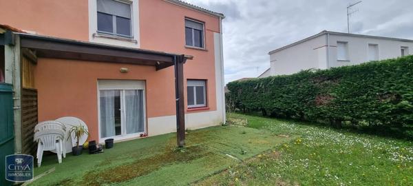 Maison à louer 4 pièces 81.65m² Le Passage (47520)