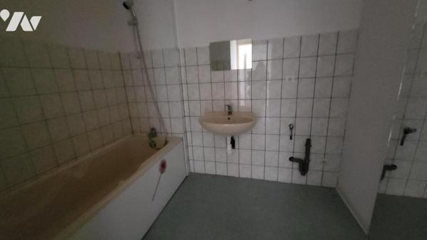 PIERREFONTAINE LES BLAMONT, un appartement sous combles, quatre pièces