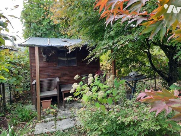 LOUGRES maison construction traditionnelle atypique sur 10a 56ca