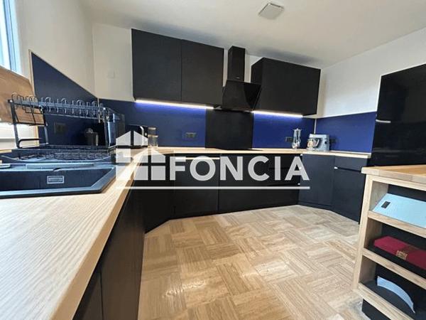 Location Appartement 5 pièces 120.96 m² - 53 ROUTE DE PONT L'ABBÉ Quimper 29000