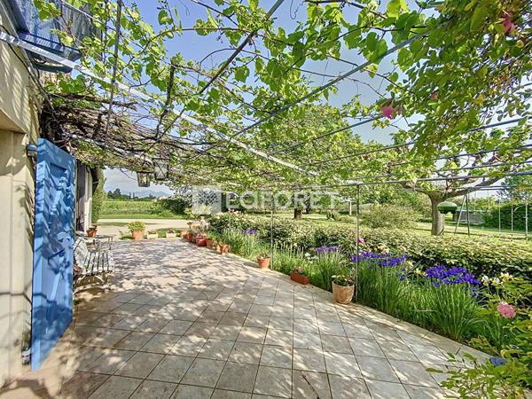 Achat maison Camaret-sur-Aigues - 15 pièce(s) - 465 m² - 699 000 €