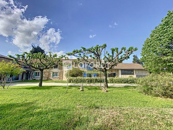 Achat maison Camaret-sur-Aigues - 15 pièce(s) - 465 m² - 699 000 €