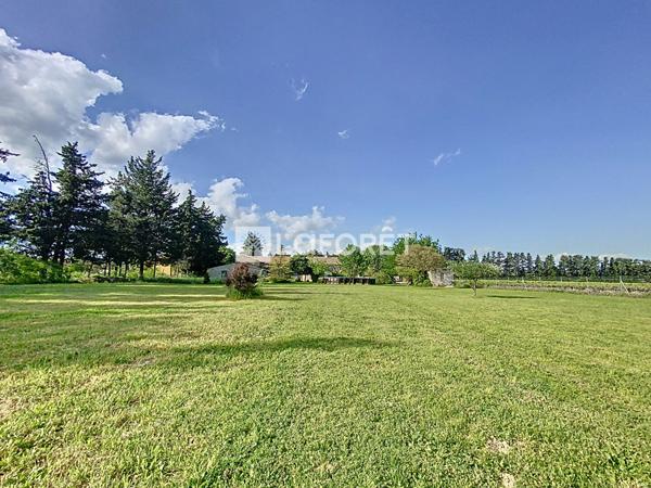 Achat maison Camaret-sur-Aigues - 15 pièce(s) - 465 m² - 699 000 €