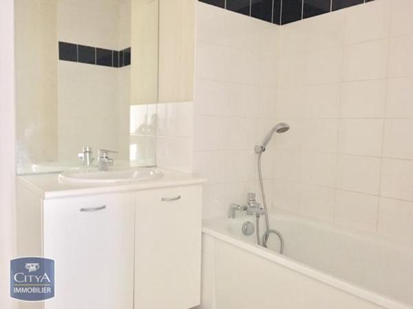 Appartement à louer 2 pièces 46.64m²