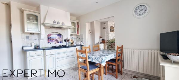 Buxerolles (86180) Pavillon - Quartier Résidentiel - A 8 min de la gare TGV - 4 CHAMBRES