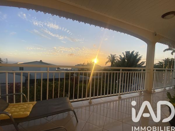 Maison à vendre 5 pièces 198 m² Saint-Pierre