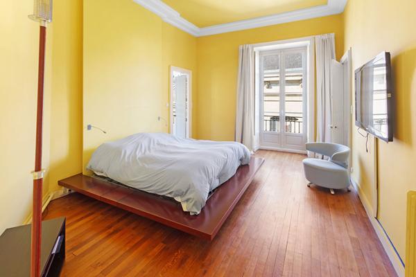 Nantes-GRASLIN-6 pièces-190m²-GRENIER-CAVE,  
Nantes 44000