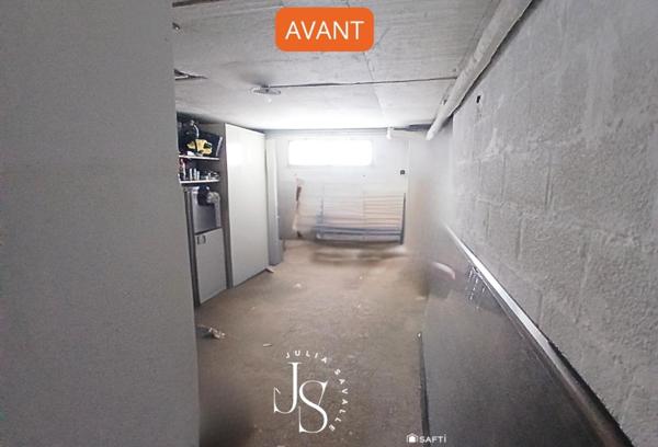 Maison de plain-pied sur sous-sol semi-enterré, refaite à neuf