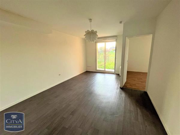 Appartement à louer 2 pièces 44.62m² Condé-sur-l'Escaut (59163)