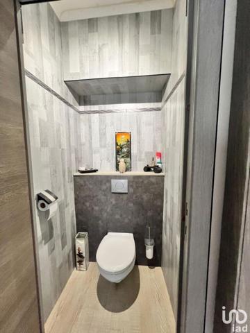 Maison 4 pièces de 137 m² à Générac (30510)