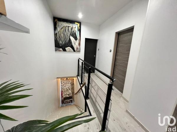 Maison 4 pièces de 137 m² à Générac (30510)