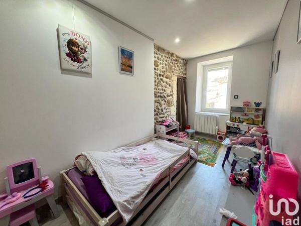 Maison 4 pièces de 137 m² à Générac (30510)