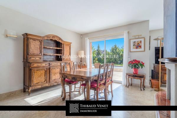 Villa à vendre, 8 pièces - Bourg-en-Bresse 01000