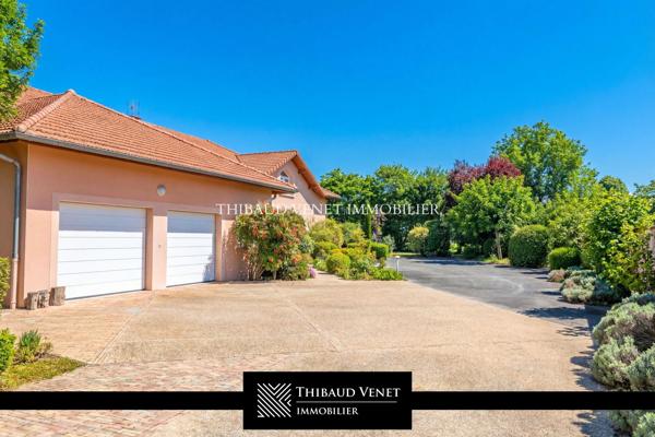 Villa à vendre, 8 pièces - Bourg-en-Bresse 01000