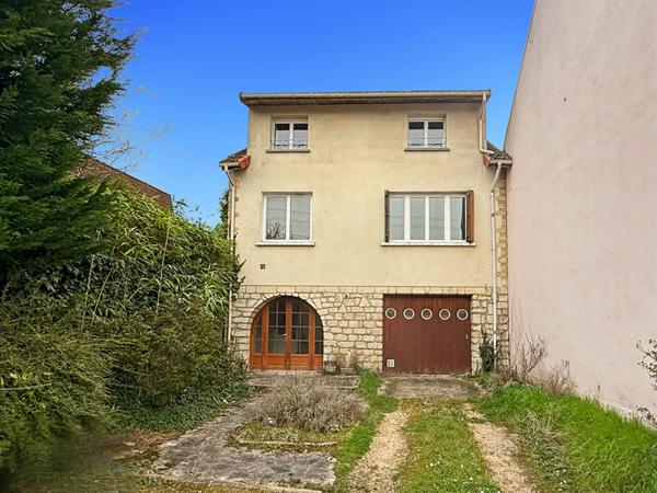 Maison Eragny - 5 chambres (160 m2 env) - proche gare