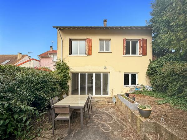 Maison Eragny - 5 chambres (160 m2 env) - proche gare