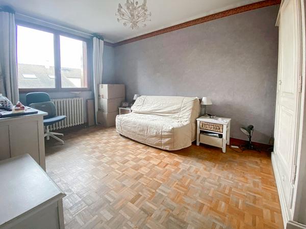 Maison Eragny - 5 chambres (160 m2 env) - proche gare