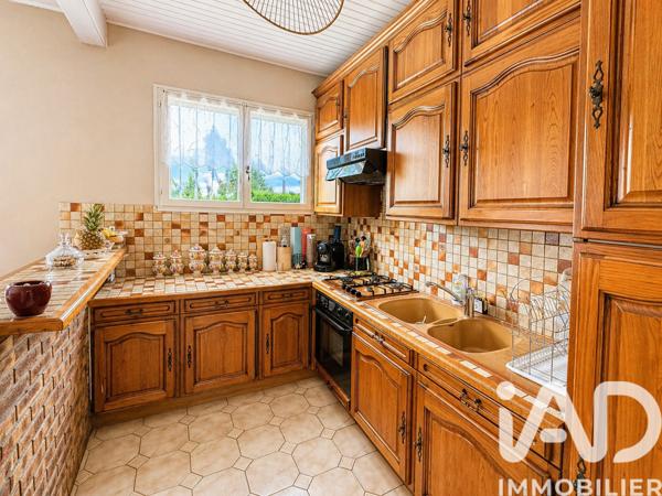 Maison à vendre 5 pièces 89 m² Sainte-Geneviève-des-Bois