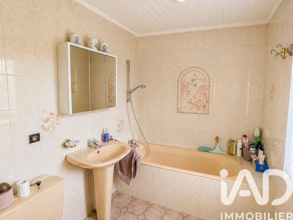 Maison à vendre 5 pièces 89 m² Sainte-Geneviève-des-Bois