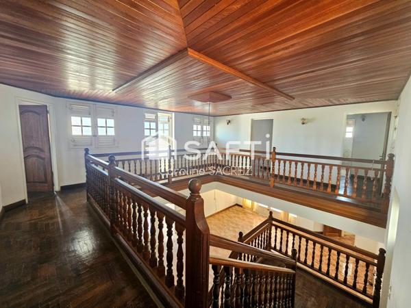 Maison d’exception de 459m2 avec vue panoramique – Fort-de-France, quartier Montgérald