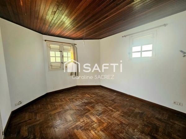 Maison d’exception de 459m2 avec vue panoramique – Fort-de-France, quartier Montgérald