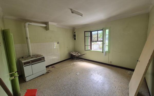 Maison à vendre    5 pièces •  Saint-Alexandre