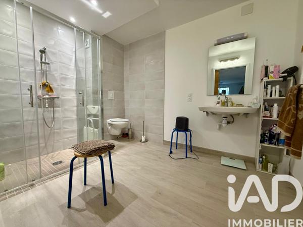 Maison à vendre 11 pièces 210 m² Sorgues