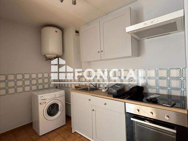 Location Appartement 2 pièces 48.51 m² - RESIDENCE LE FOCH - BAT C- 13 BOULEVARD SAINT-LOUIS Brignoles 83170