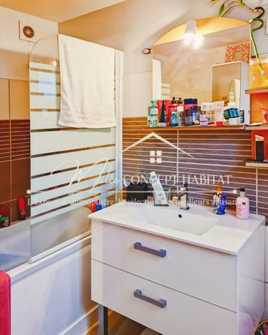 Lisieux (14100) Maison 4 chambres sur 1 464 m2 de terrain