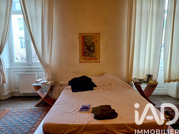 Maison à vendre 9 pièces 239 m² Limoges