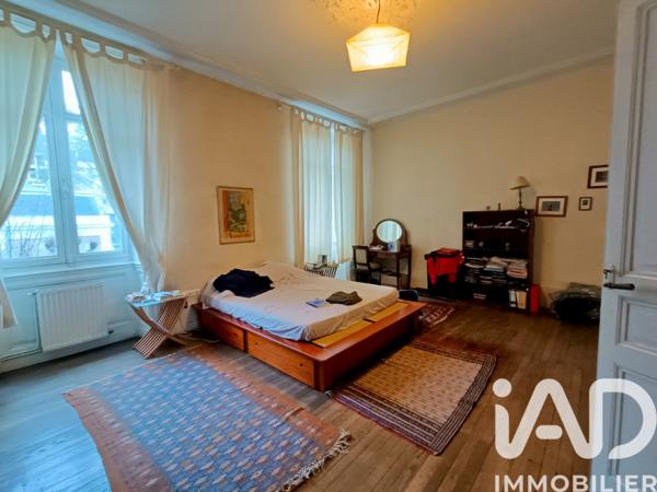 Maison à vendre 9 pièces 239 m² Limoges