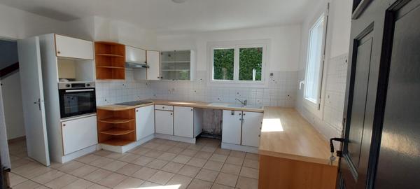 Maison 4 chambres avec jardin et garage - FONTIERS-CABARDES Cuxac-Cabardès (11390)